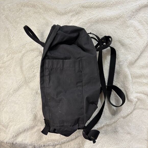 FJALLRAVEN KANKEN MINI Backpack Black Red Logo Pre-Owned Knapsack Bag - Picture 6 of 9